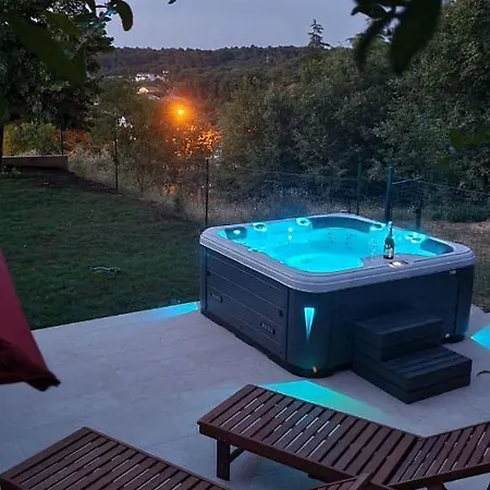 Viridis Apartment *