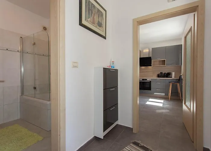 Viridis * Πούλα